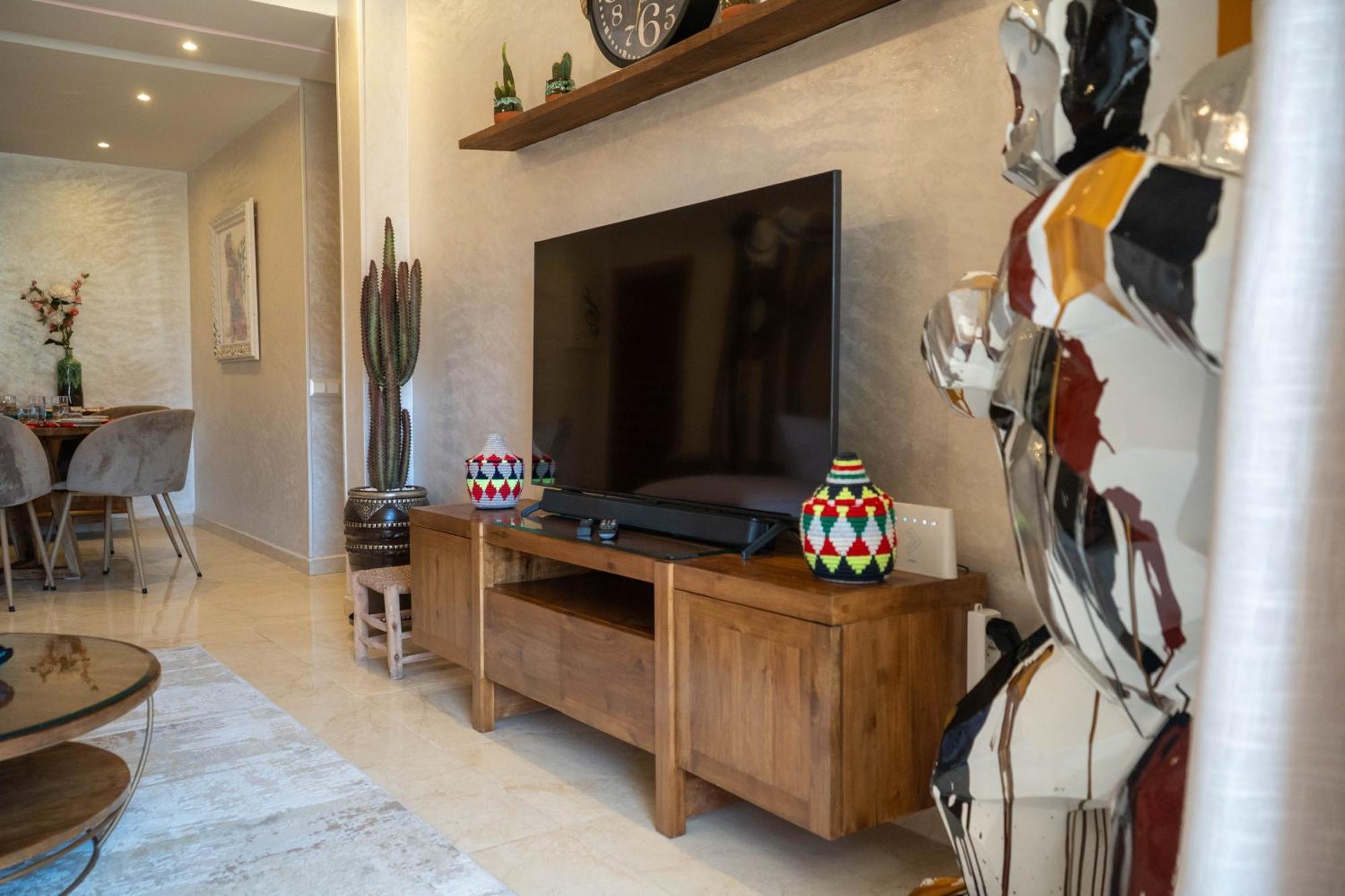 Magnifique Appartement Moderne De 2 Chambres Avec Piscine A 10 Min Du Centre De Marrakech Marrakesh Extérieur photo